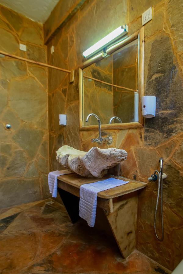 Ziwa Beach Resort Bamburi Kültér fotó