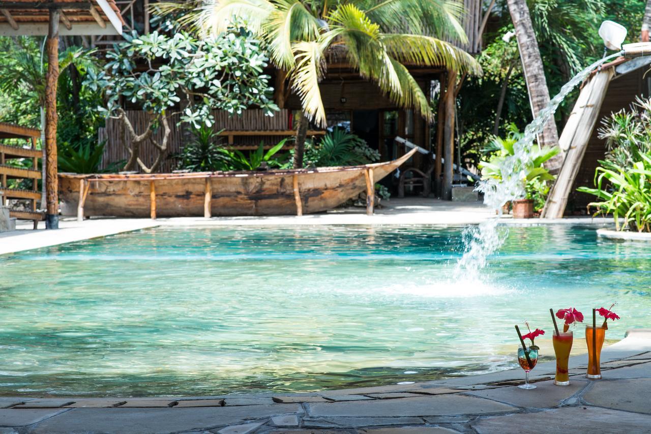 Ziwa Beach Resort Bamburi Kültér fotó