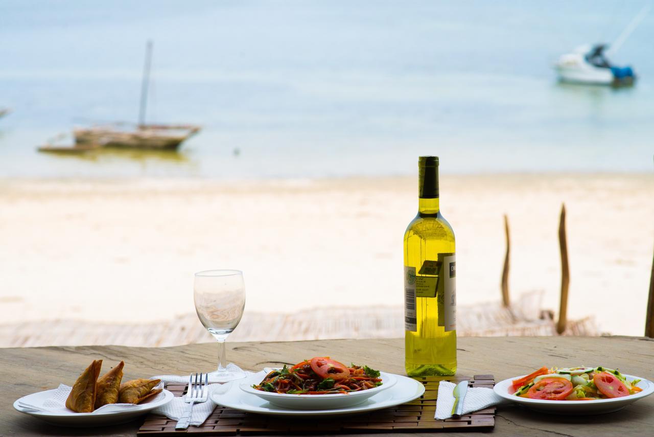 Ziwa Beach Resort Bamburi Kültér fotó